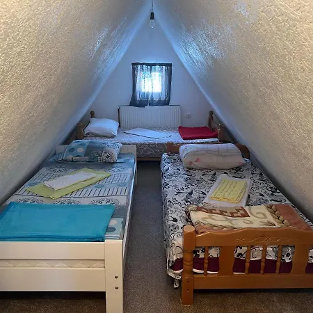 Holiday home Vikendica Golija